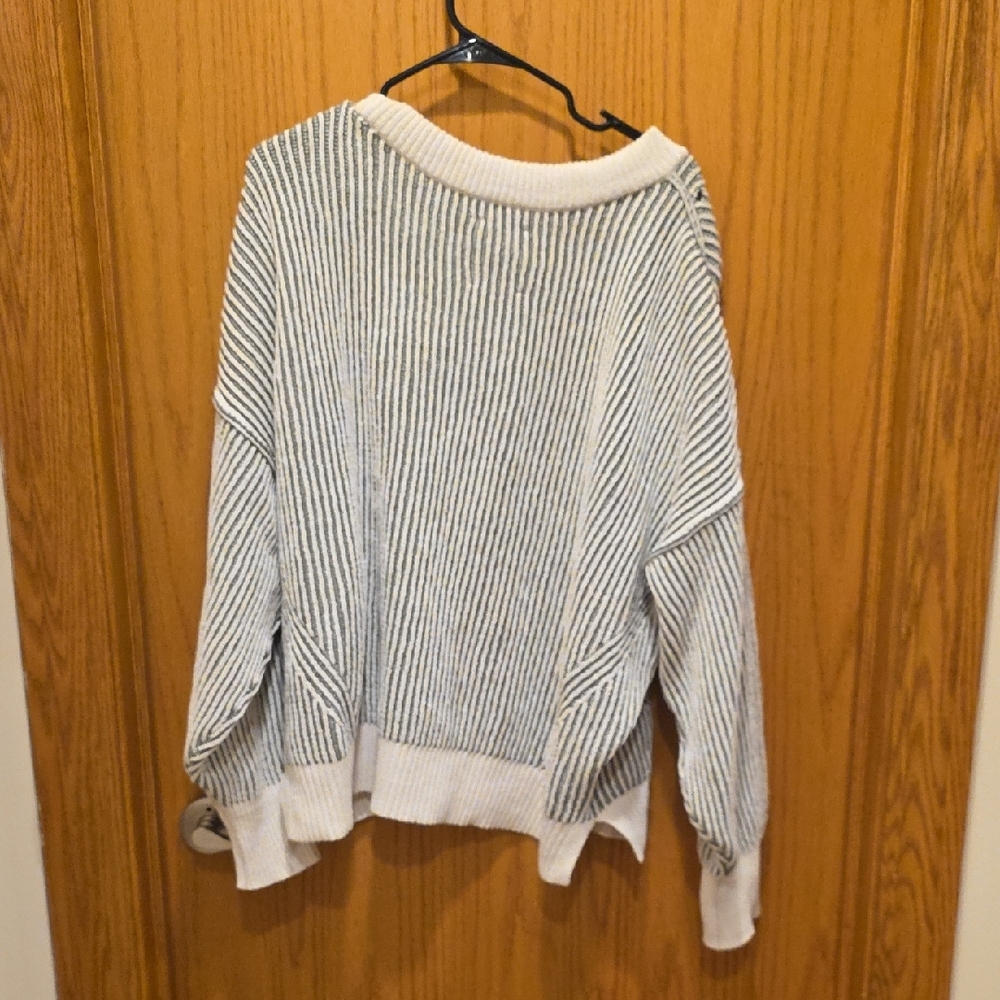 aerie V-Neck Ribbed Sweater in Ivory and Green Stripe - Picture 5 of 5